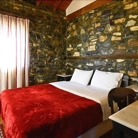Rouga Mountain Boutique & * Παλαιός Άγιος Αθανάσιος