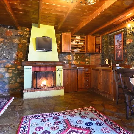 Rouga Mountain Boutique Suites&spa * Agios Athanasios (Pella)