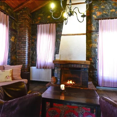 Rouga Mountain Boutique & Παλαιός Άγιος Αθανάσιος