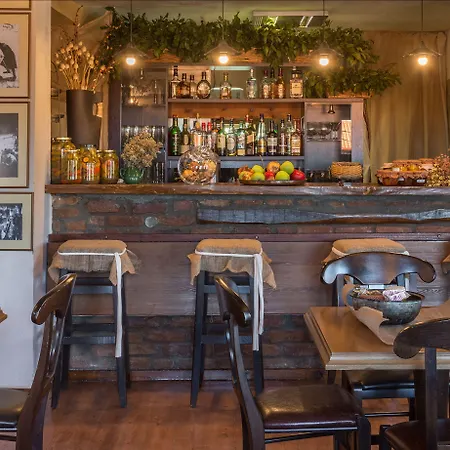 木屋 Rouga Mountain Boutique & 帕雷斯阿吉萨那