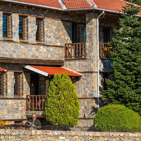 Rouga Mountain Boutique & 木屋 *