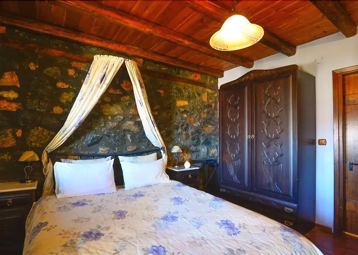 Rouga Mountain Boutique Suites&spa Chalet Agios Athanasios (Pella)